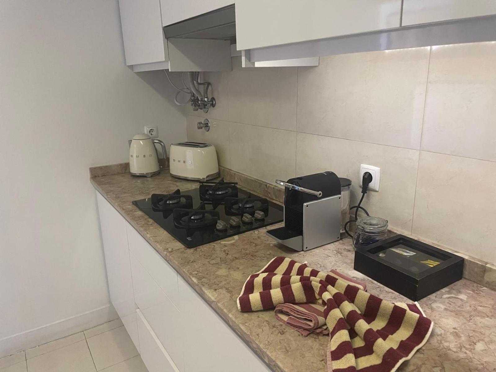 Otilia Apartamentos Лиссабон Экстерьер фото